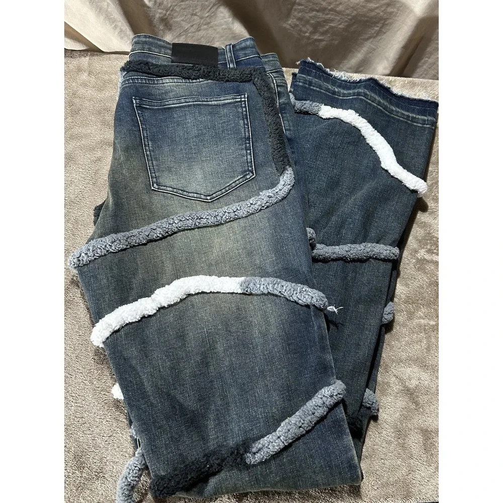 REELISTIK NYC Men's Size 36 Stacked Flare Jeans Wavy 3D Chenille Distressed Y2K